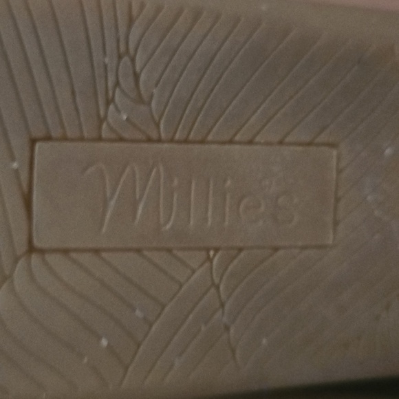 Millies Tan 100% Leather Pull On Wide Calf Boots SZ 7/7.5 US Woven Interior - Picture 8 of 13